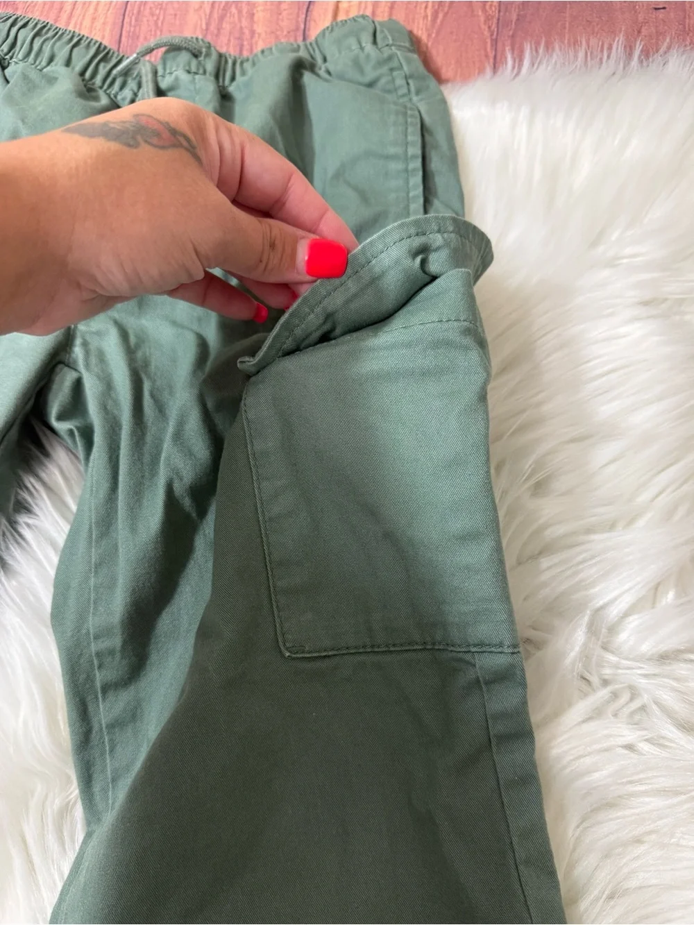 GAP Kids Green Cargo Jogger Pants - Boys Size M (8–9)